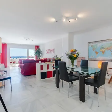 Superb Large On The Apartment