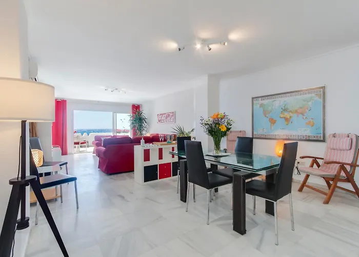 Superb Large On The * マルベーリャ